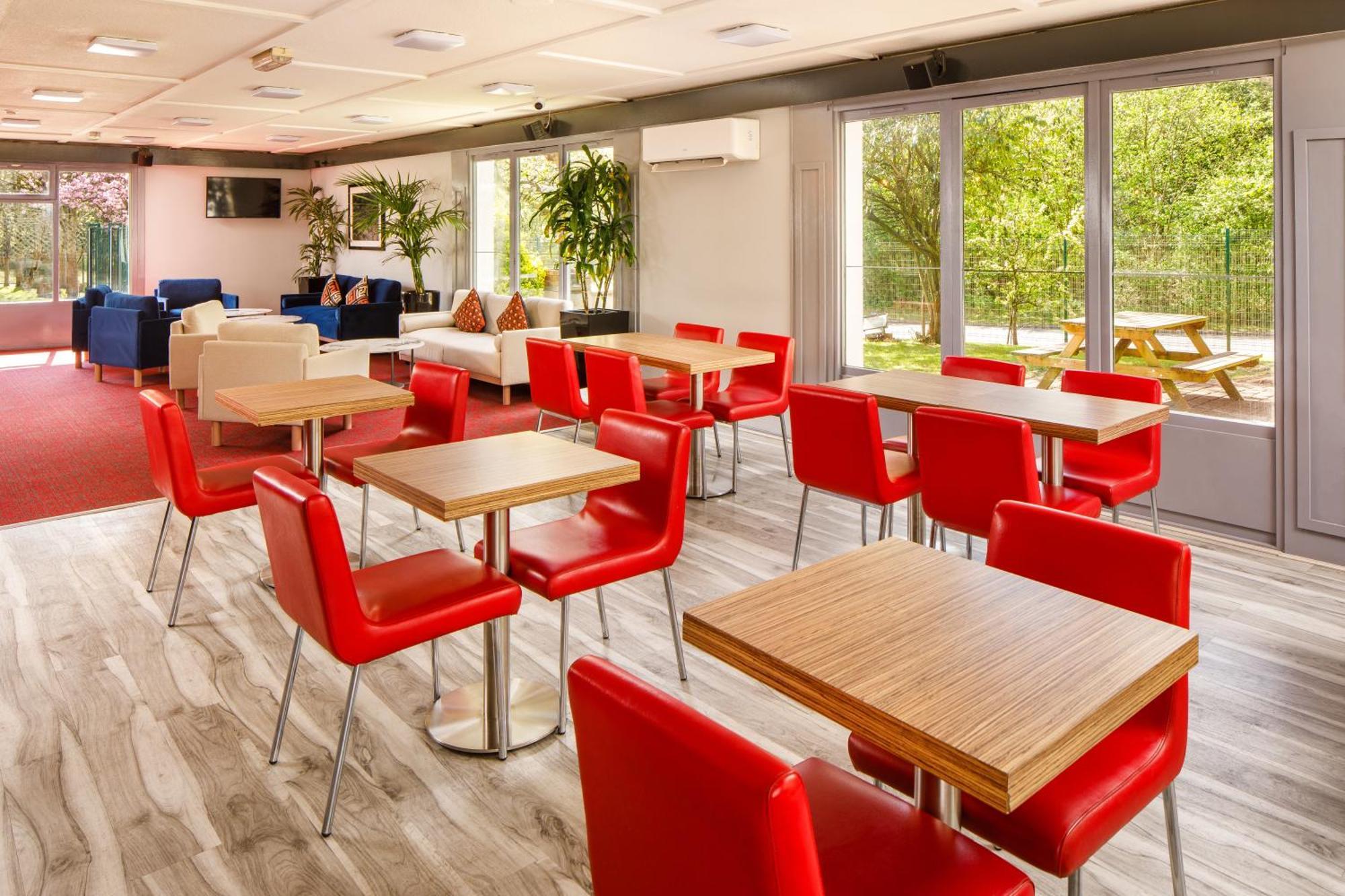 Ibis Coventry South Exterior foto